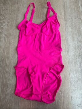 SKIMS Hot Pink Scoop Neck Bodysuit